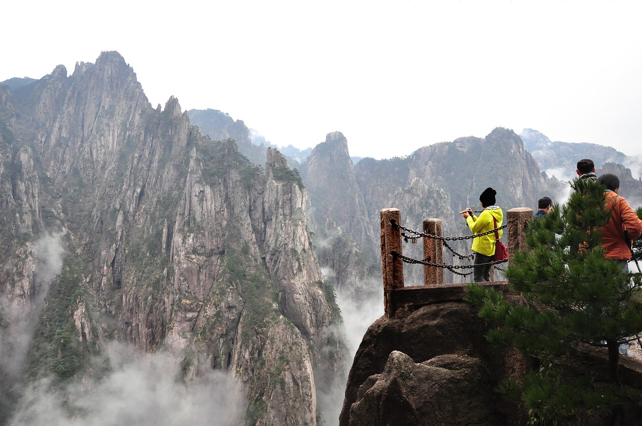 探秘徽韵之源，深度解析安徽黄山门票政策与旅行价值